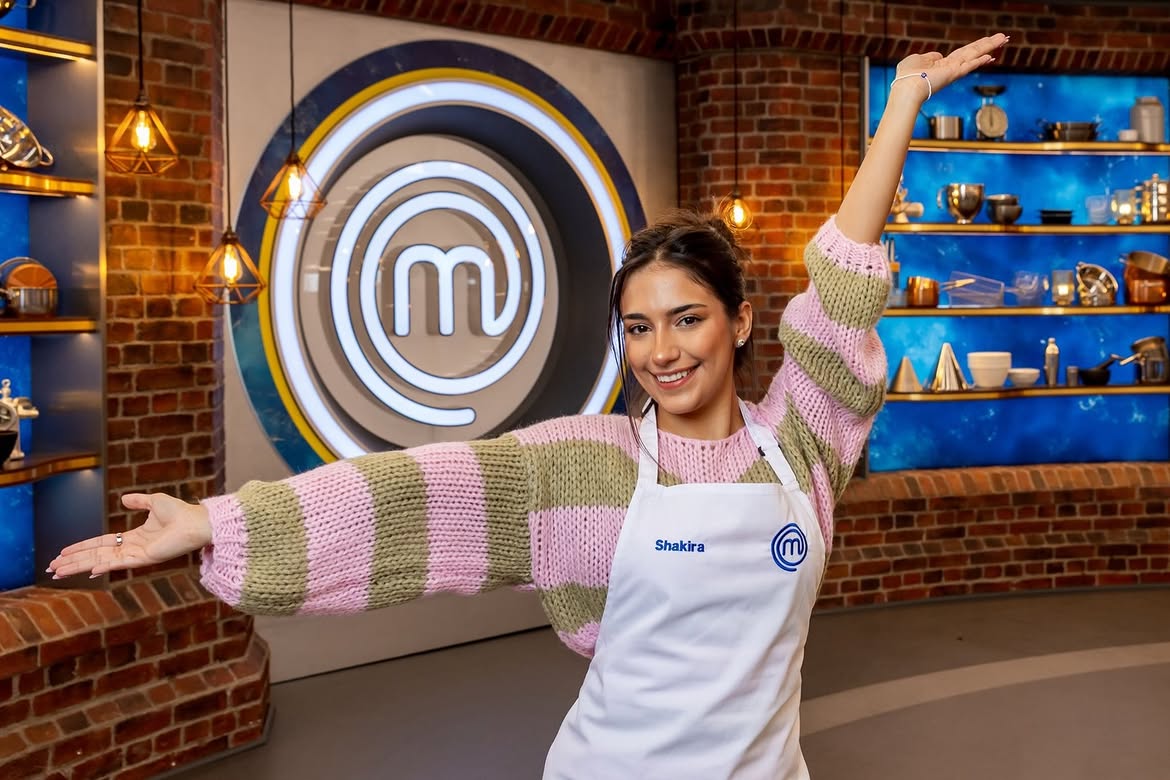 Squeaky bum time!! 👩🏽_🍳Tonight at 9pm BST on BBC One…Celebrity Masterchef 🥰💕@bbciplayer @bb